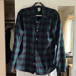 Gap Men’s shirt